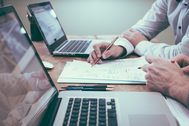 How To Set up Geofencing in a Few Easy Steps